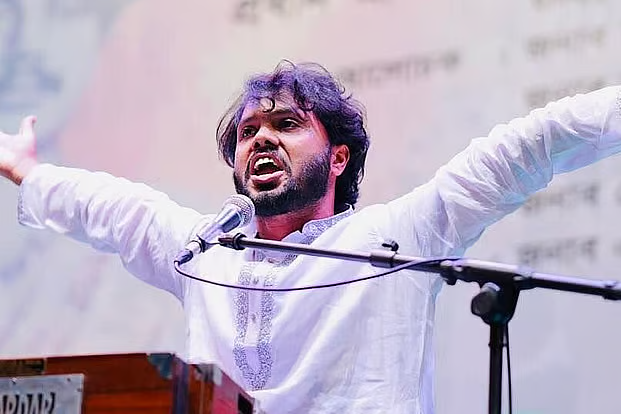 শরিফ ওসমান বিন হাদি জুলাই বিপ্লবের একজন বিশিষ্ট নেতা ছিলেন।